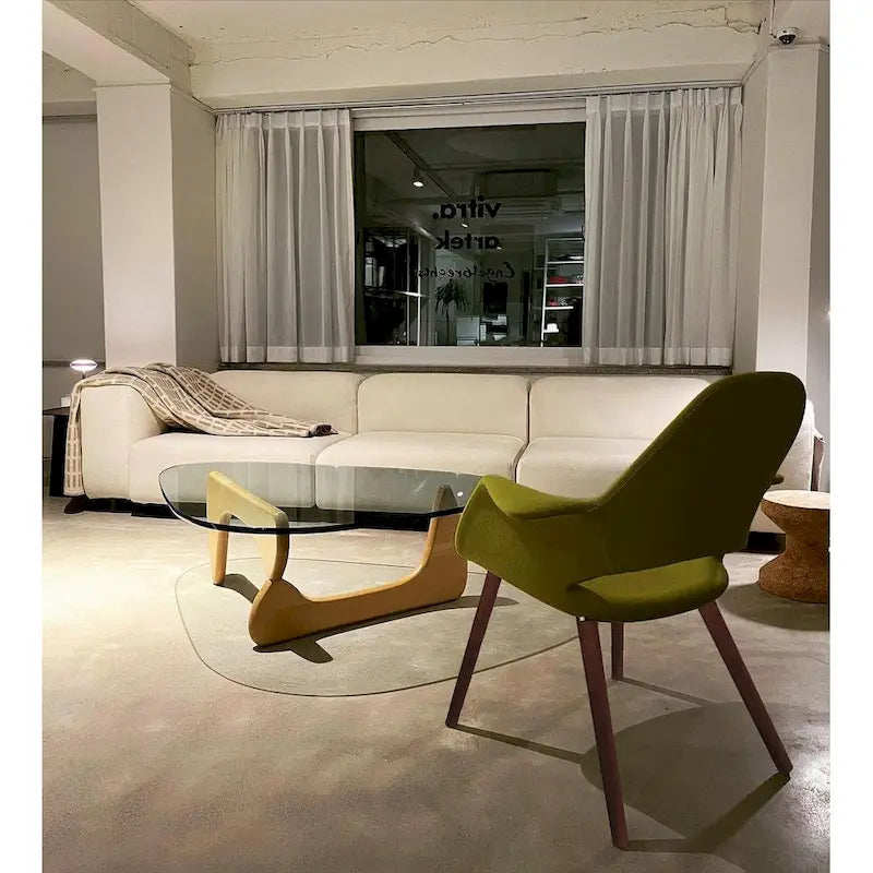 Fauteuil moderne en tissu rembourré biologique avec pieds en bois naturel pour salle à manger, bureau ou fauteuil d'appoint