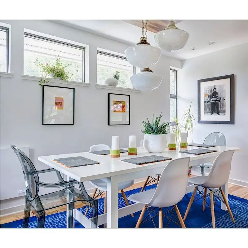 Chaises avec accoudoirs transparentes en plastique moulé, de style design moderne, pour salle à manger ou cuisine, intérieures et extérieures